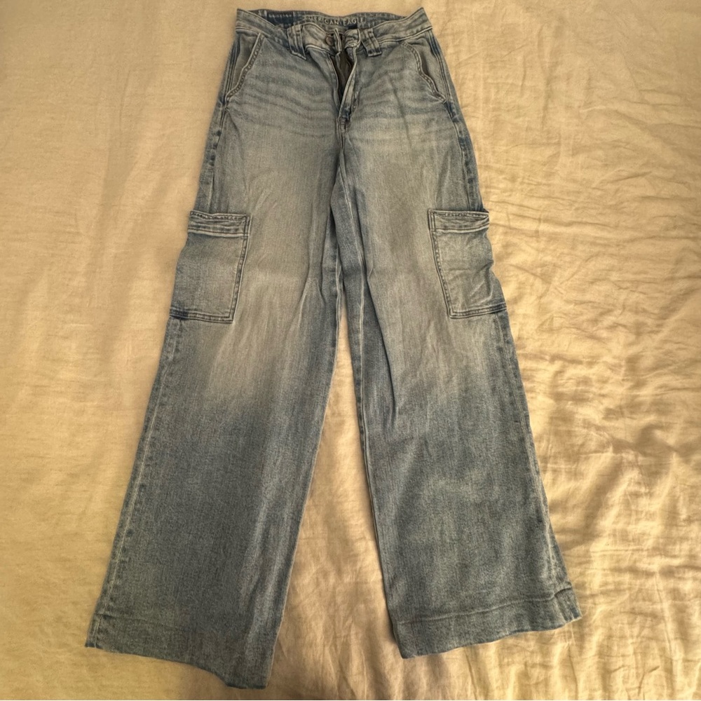 American Eagle cargo jeans